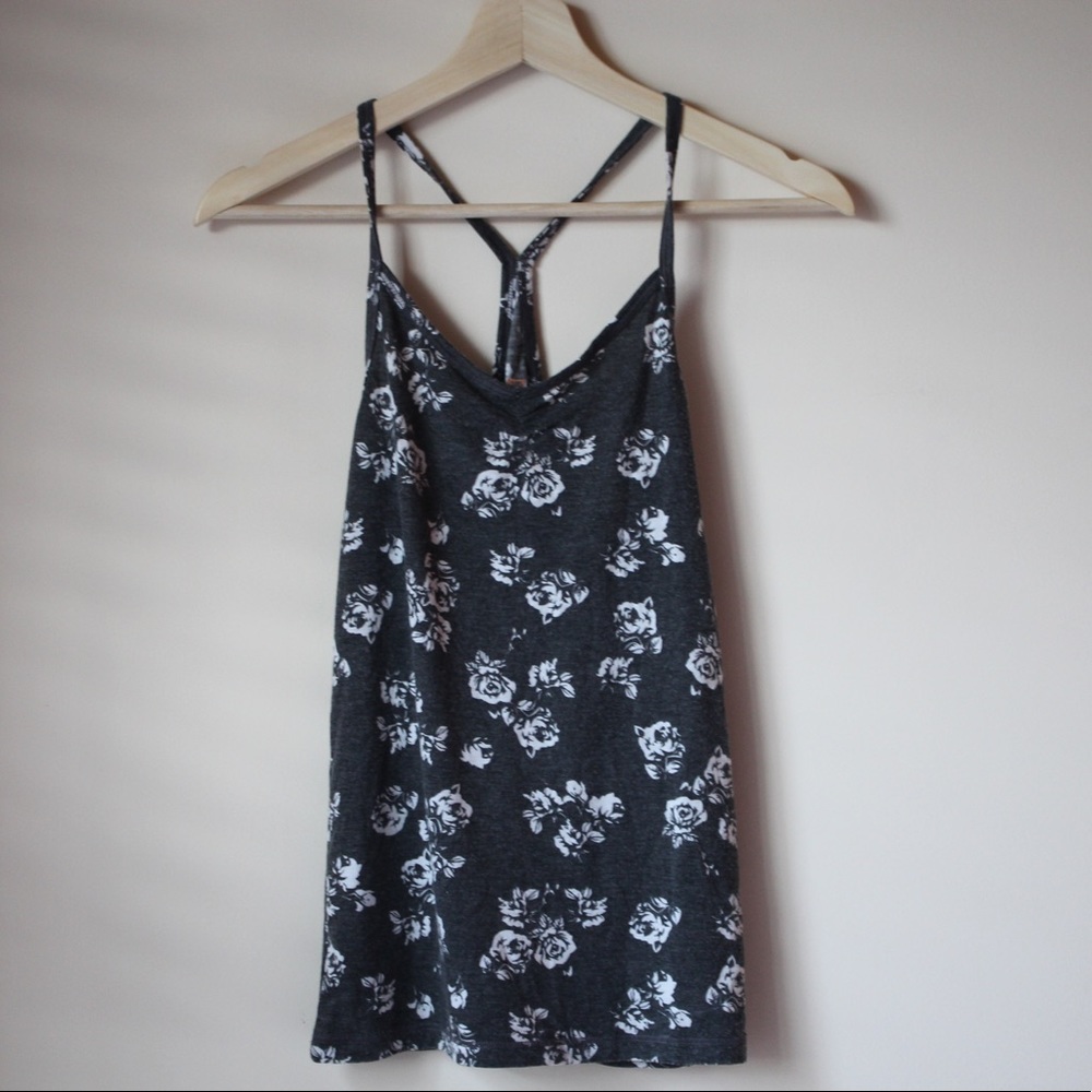 Nollie tank top